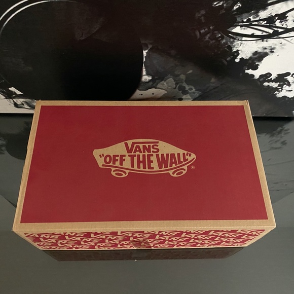 WOMENS VANS UA ERA SF BLACK AND PURPLE - NEW - Picture 7 of 9